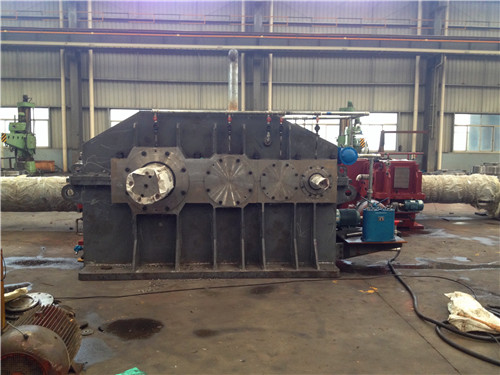 齒輪減速器和蝸輪減速器各有什么優(yōu)缺點?